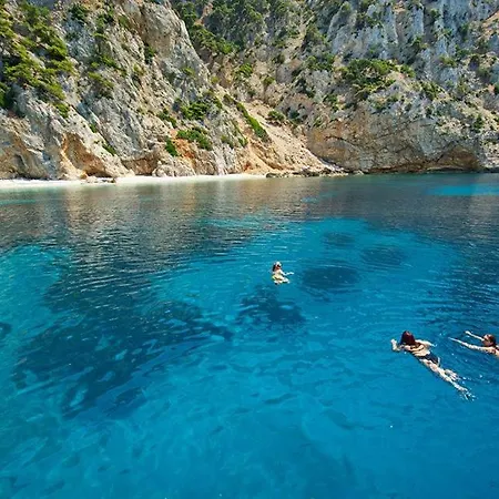 Lidromi * Alonnisos Town